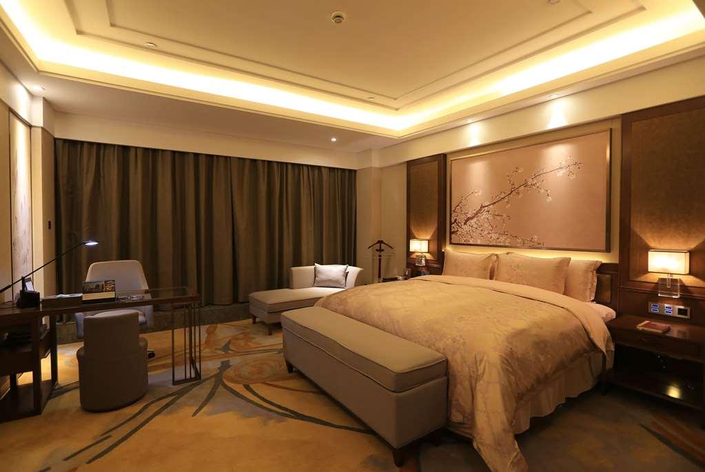 Howard Johnson Xiangyu Plaza Linyi Linyi  Zimmer foto