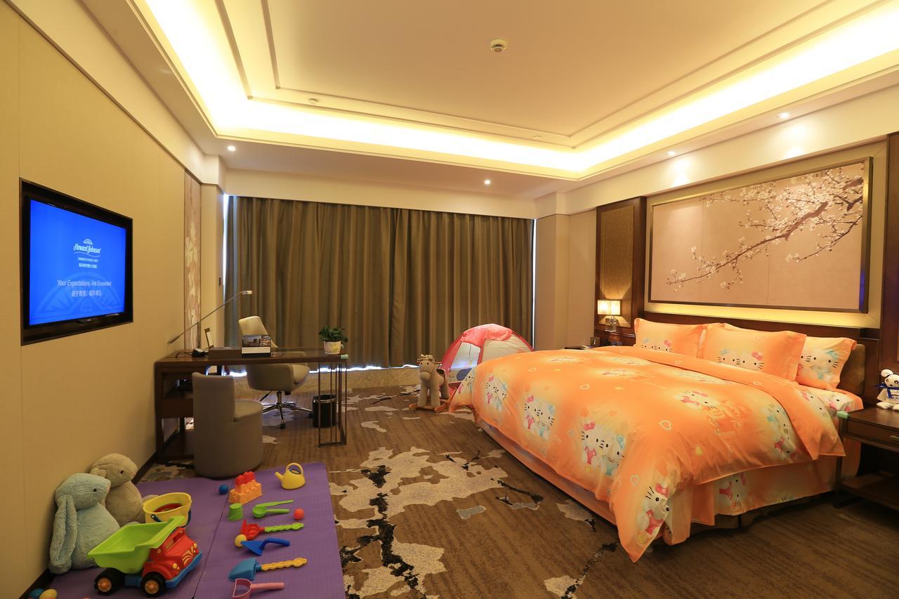 Howard Johnson Xiangyu Plaza Linyi Linyi  Exterior foto